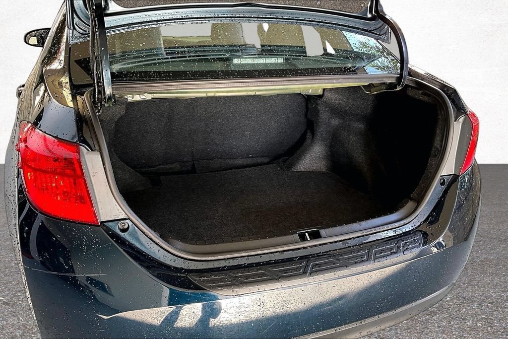 Certified 2019 Toyota Corolla SE FWD image 27