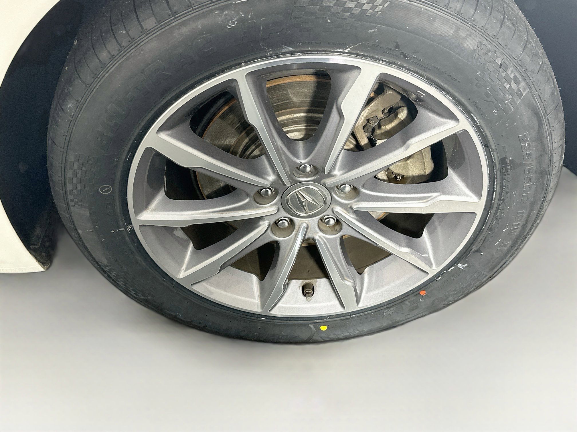 Used 2018 Acura TLX FWD image 11