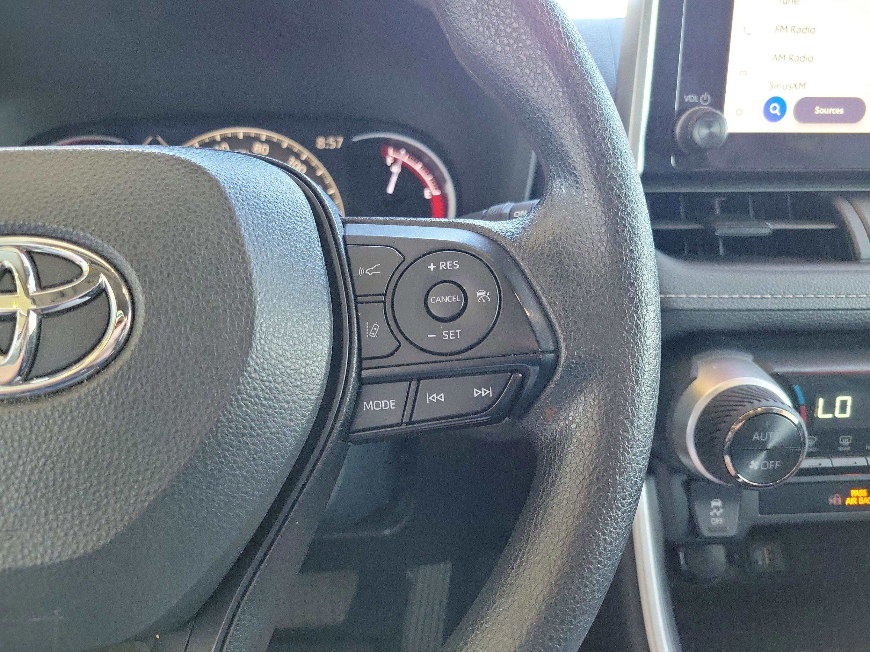 Used 2024 Toyota RAV4 XLE w/ Convenience Package image 14