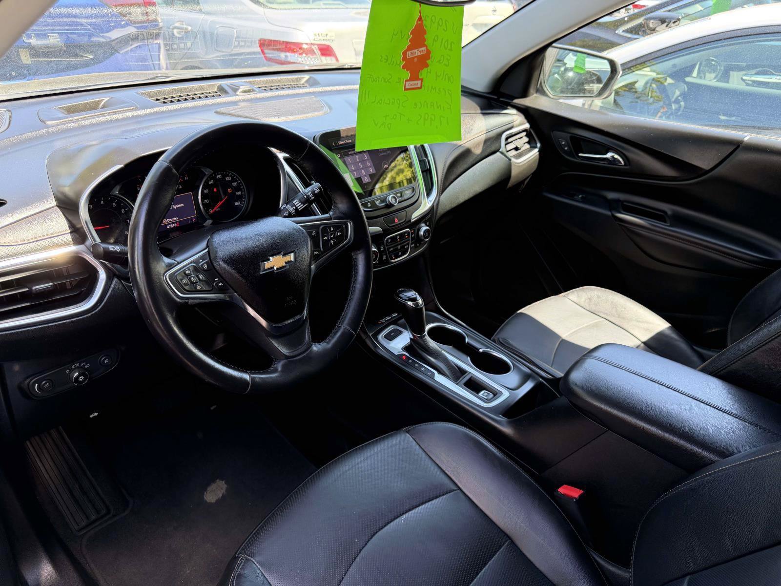 Used 2019 Chevrolet Equinox Premier AWD/4WD image 11