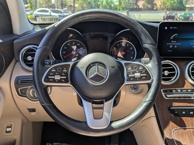Used 2022 Mercedes-Benz GLC 300 4MATIC image 16