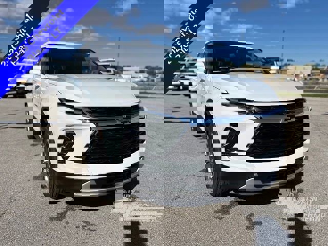 New 2025 Chevrolet Blazer LT w/ LPO, Floor Liner Package image 7