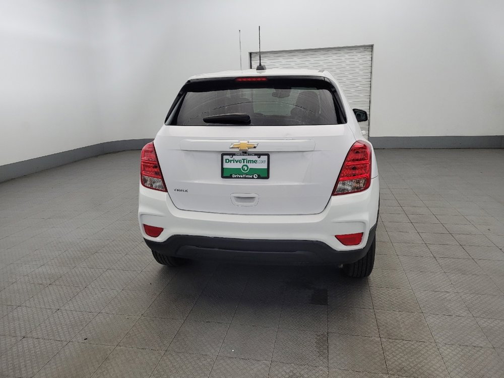 Used 2019 Chevrolet Trax LS w/ Tint and Cruise Package image 7