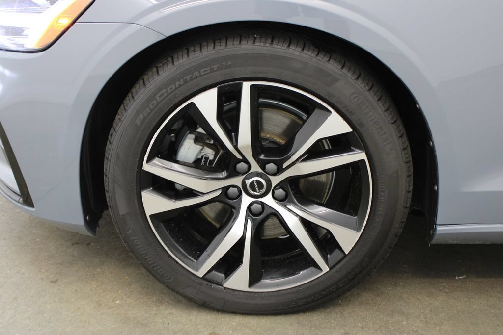 Certified 2024 Volvo S60 B5 Core FWD image 31