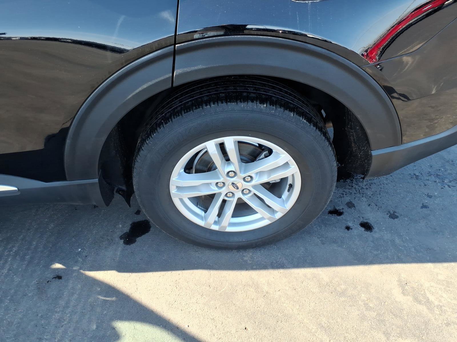 Used 2022 Ford Explorer XLT image 21