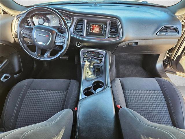 Used 2016 Dodge Challenger SXT w/ Blacktop Package image 13