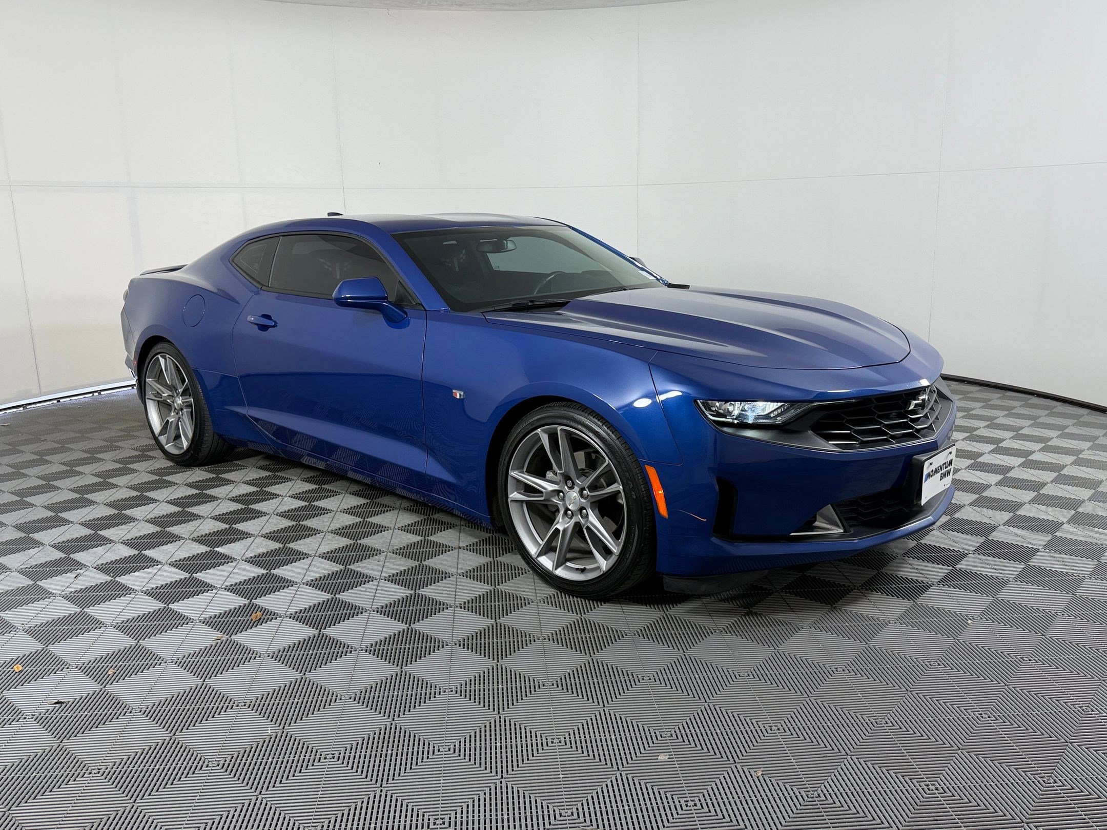 Used 2022 Chevrolet Camaro LT w/ RS Package image 7