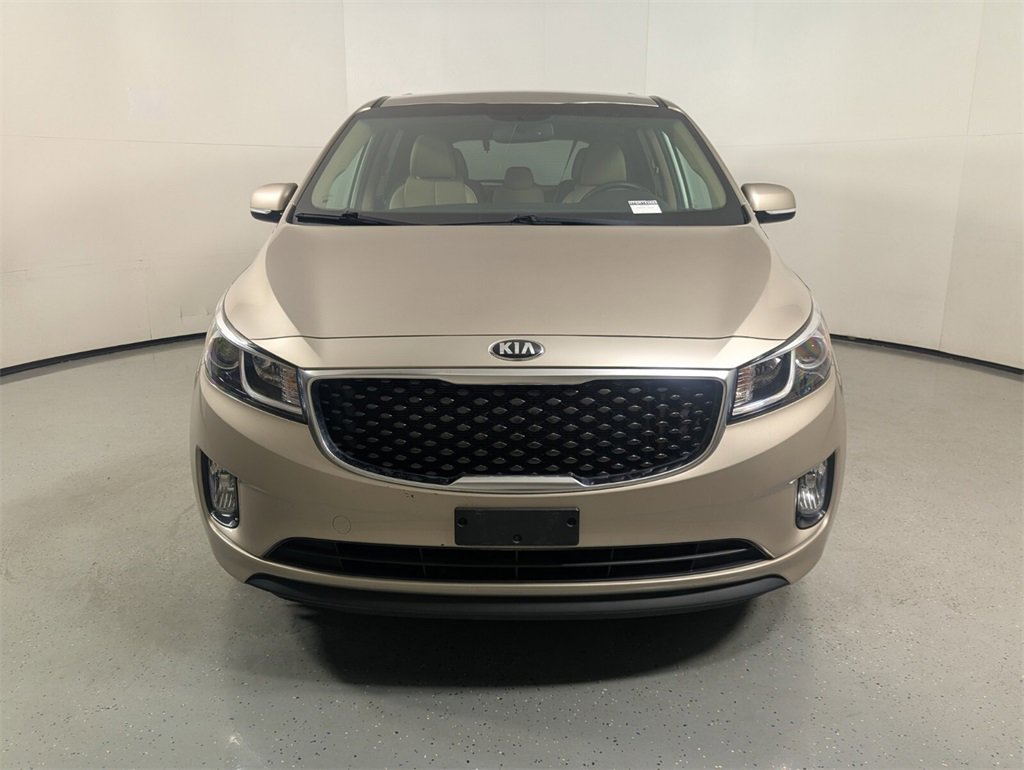 Used 2016 Kia Sedona EX image 2