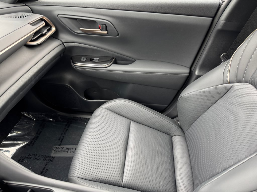 Certified 2026 Toyota Crown Signia AWD/4WD image 30