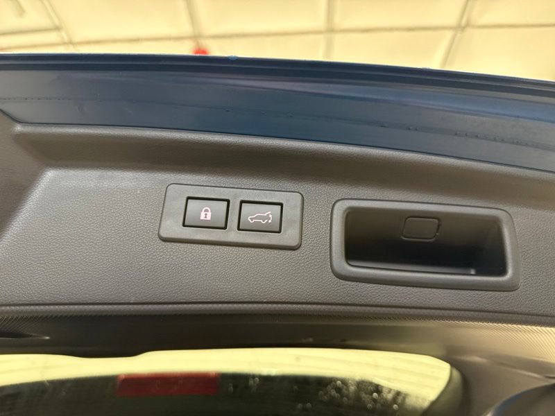 Used 2024 Subaru Forester Wilderness AWD/4WD image 12