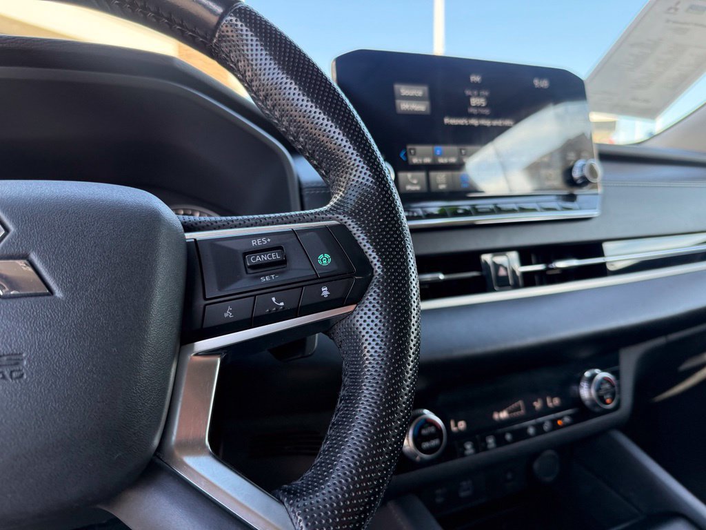 Used 2022 Mitsubishi Outlander SE FWD image 23