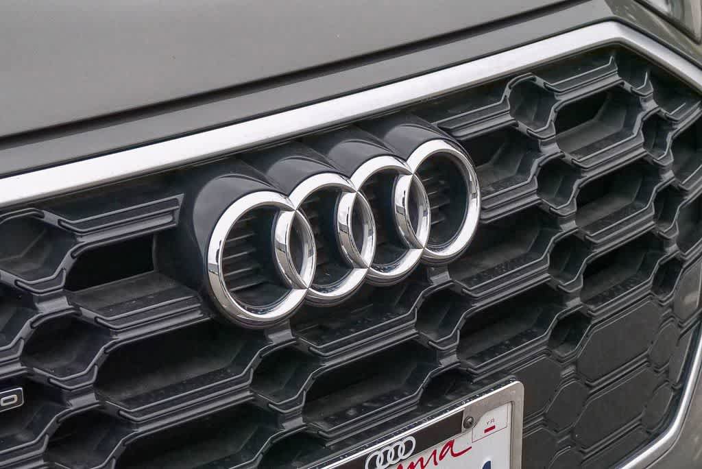 Used 2023 Audi Q5 2.0T Premium w/ Convenience Package AWD/4WD image 5