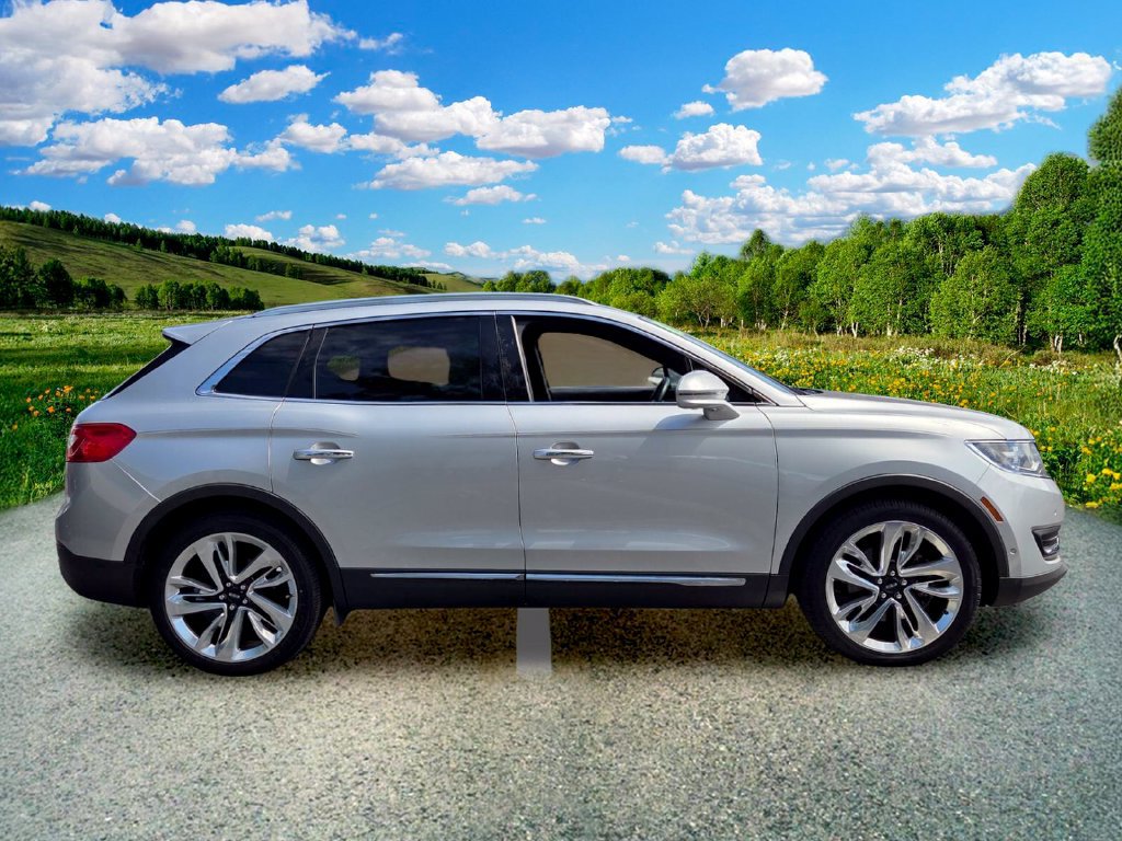 Used 2018 Lincoln MKX Reserve w/ Driver Assistance Package FWD image 7