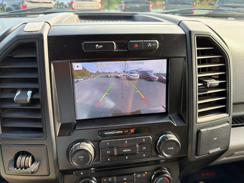 Used 2018 Ford F150 XL w/ Equipment Group 101A Mid RWD image 3