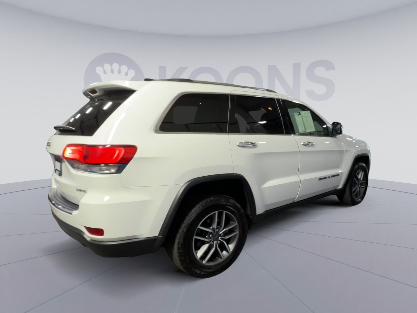 Used 2021 Jeep Grand Cherokee Limited AWD/4WD image 11