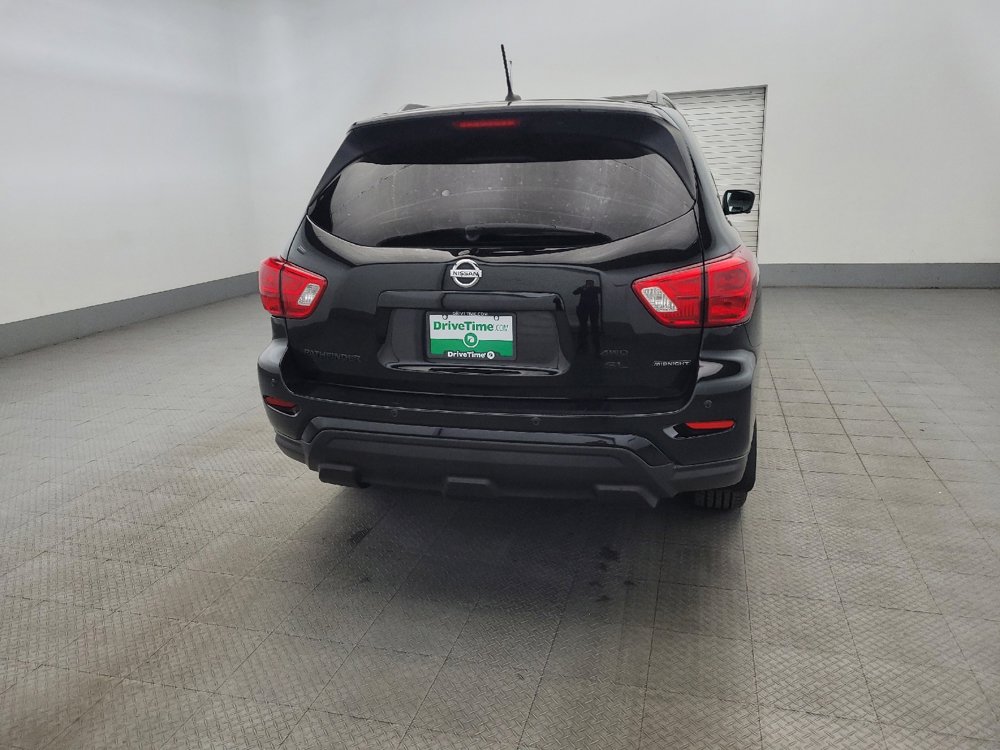 Used 2018 Nissan Pathfinder SL w/ Midnight Edition Package image 7