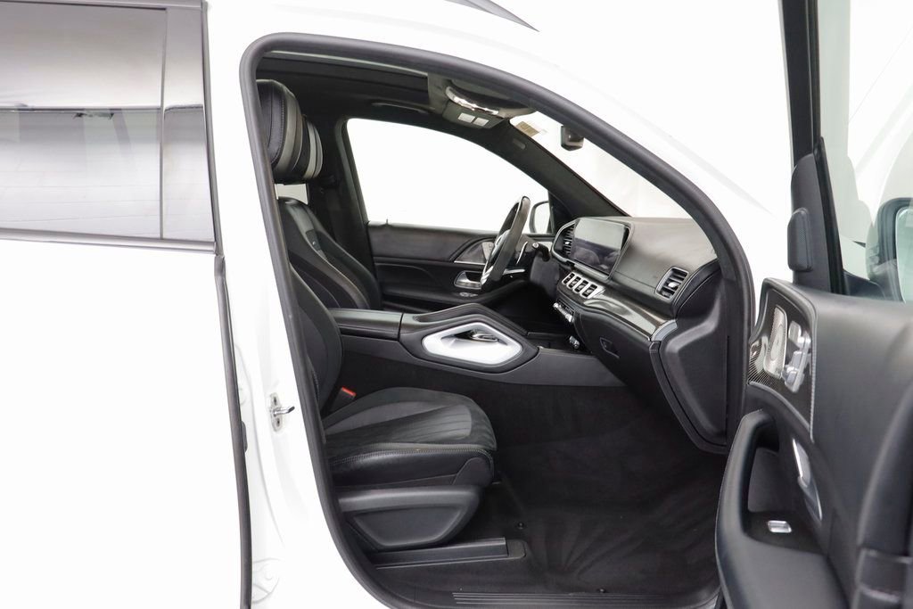 Used 2023 Mercedes-Benz GLS 63 AMG 4MATIC image 22