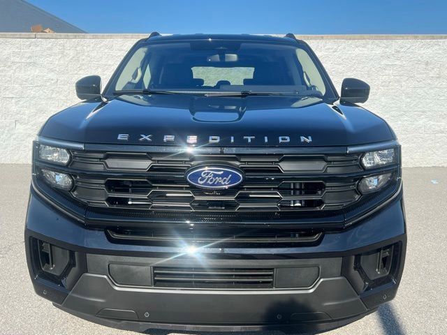 New 2025 Ford Expedition Max Active image 2