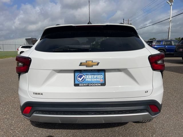 Used 2024 Chevrolet Trax LT w/ Driver Confidence Package FWD image 8