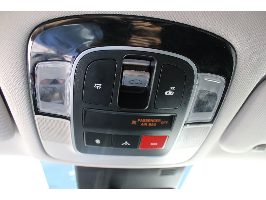 Used 2022 Hyundai Sonata Limited image 34