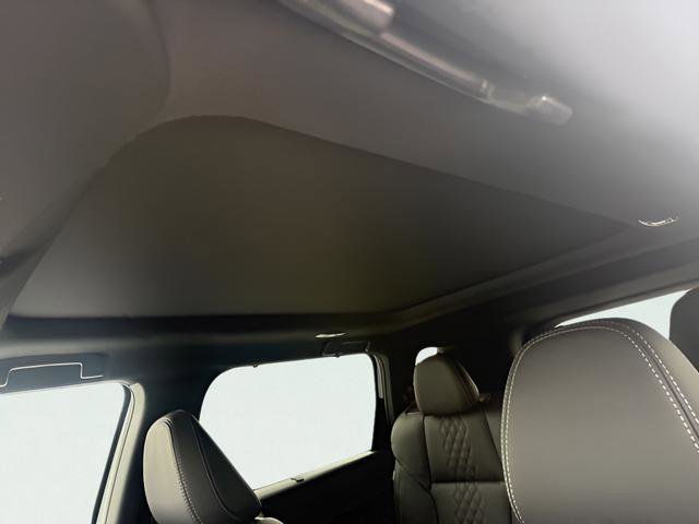 New 2025 Mitsubishi Outlander SEL Black Edition image 15