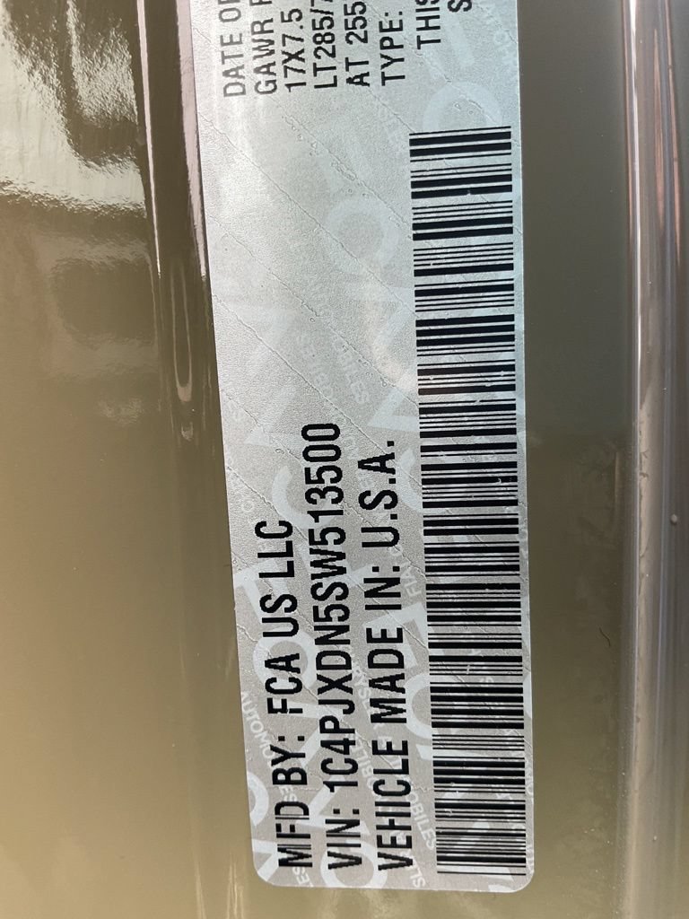 Used 2025 Jeep Wrangler Unlimited Sport AWD/4WD image 42