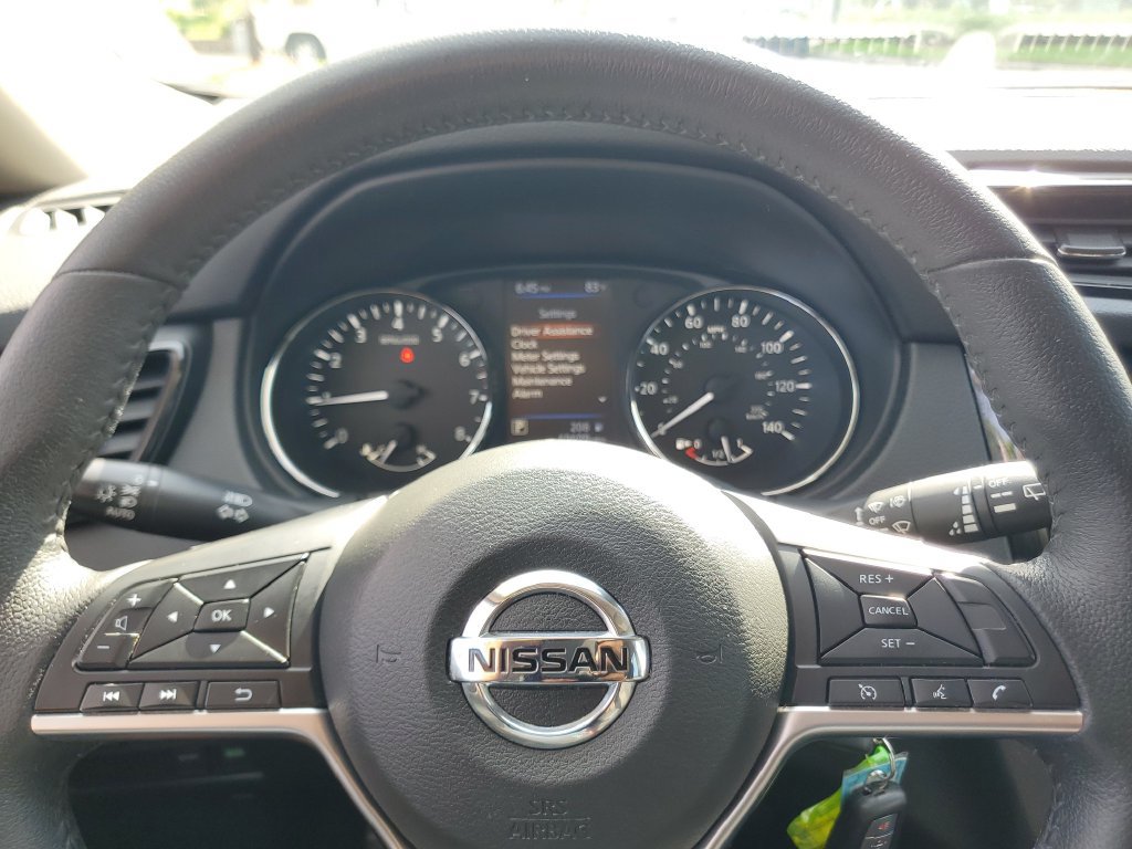 Used 2019 Nissan Rogue S w/ Special Edition Package FWD image 17