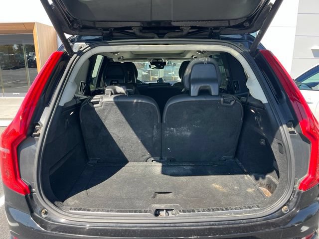 Used 2017 Volvo XC90 T6 Momentum w/ Vision Package AWD/4WD image 14