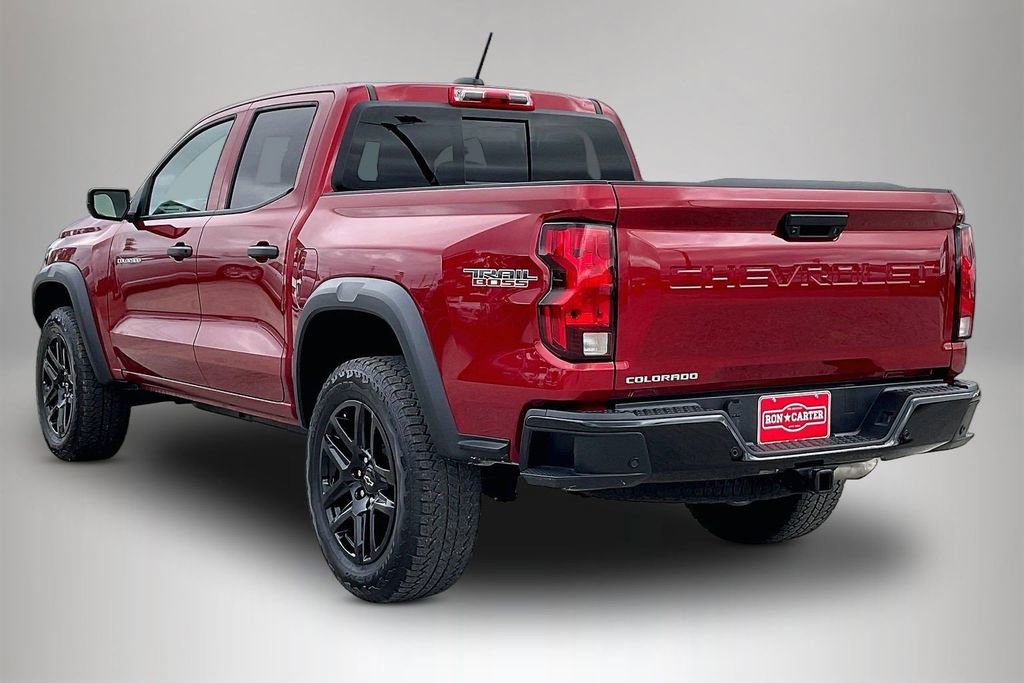 Used 2025 Chevrolet Colorado Trail Boss image 4