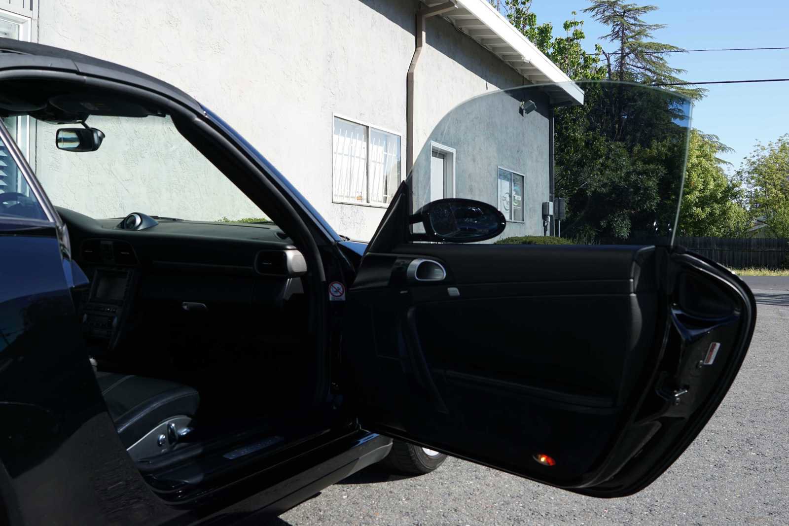 Used 2006 Porsche 911 Carrera 4 image 35