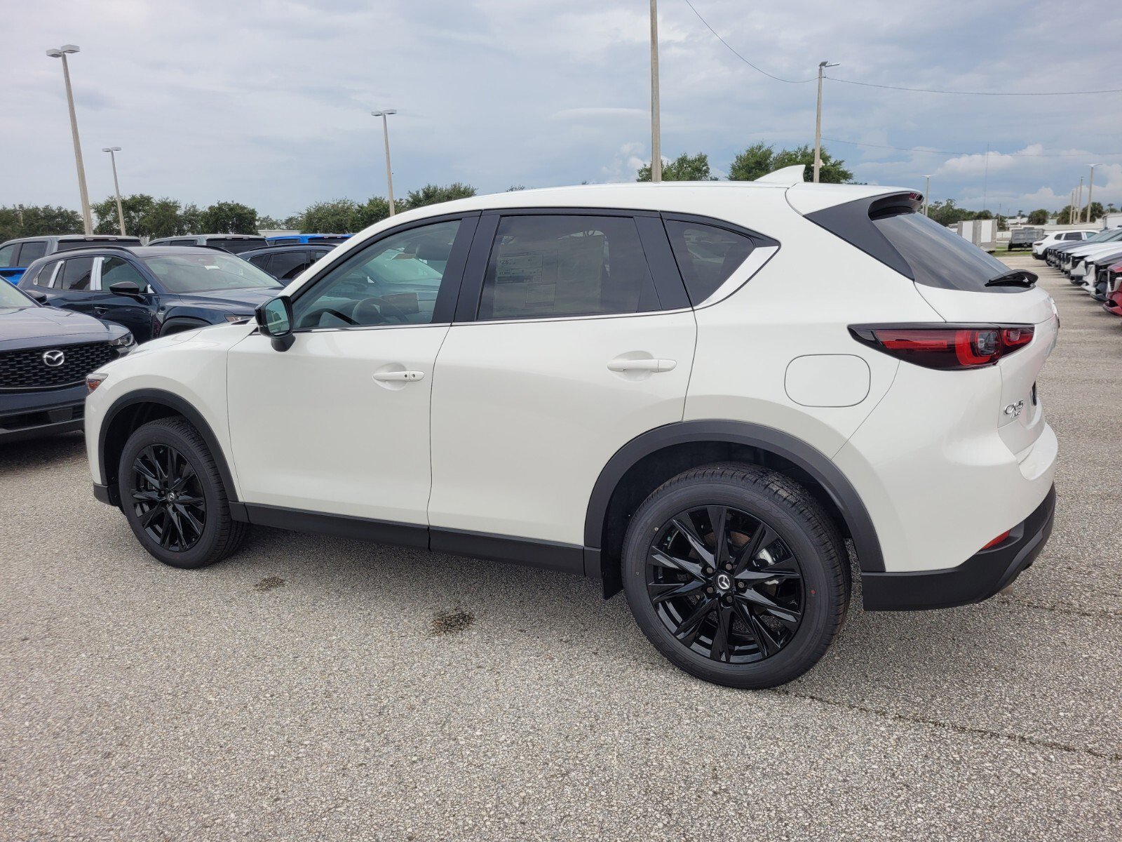 New 2025 MAZDA CX-5 Carbon Edition image 10