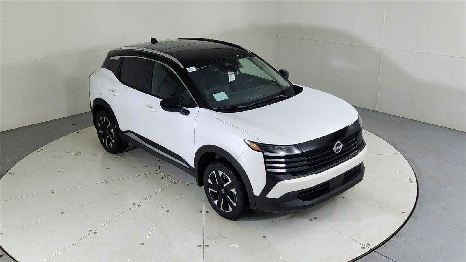 New 2026 Nissan Kicks SV w/ SV Premium Package image 13