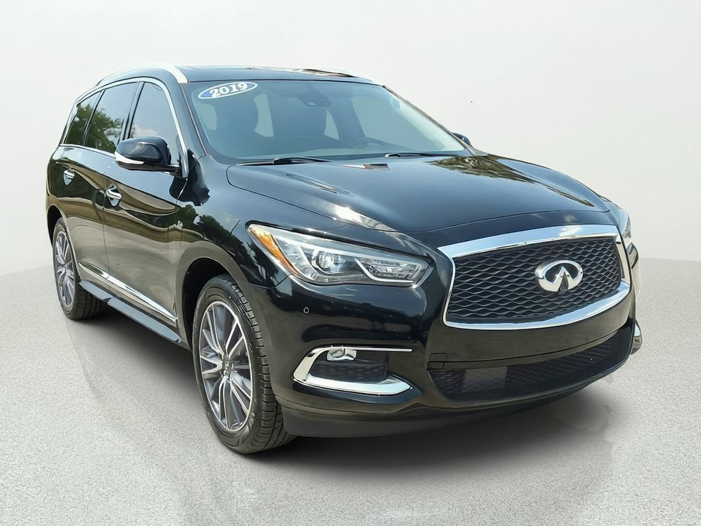 Used 2019 INFINITI QX60 Luxe w/ Essential Package AWD/4WD image 1
