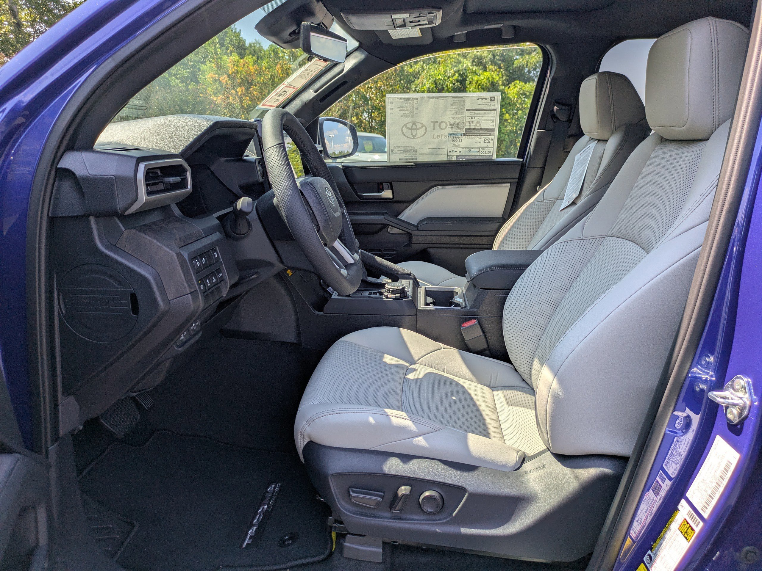 New 2025 Toyota Tacoma Limited image 22