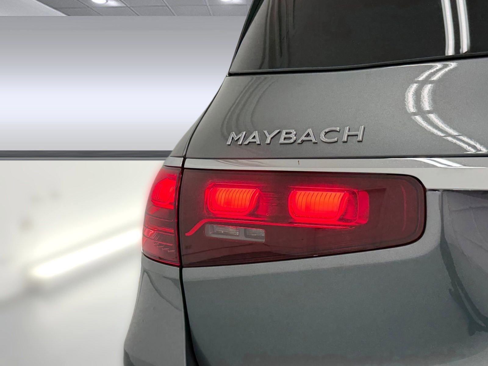 New 2026 Mercedes-Benz Maybach GLS 600 4MATIC image 9