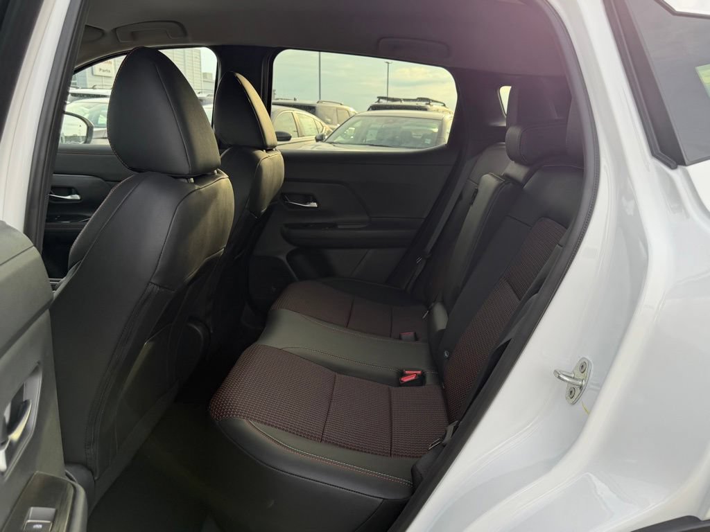 New 2026 Nissan Kicks SR w/ Interior Electronics Package FWD image 14