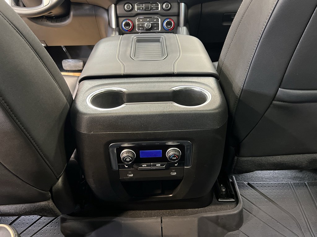 Used 2024 Chevrolet Tahoe Premier w/ Premium Package image 38