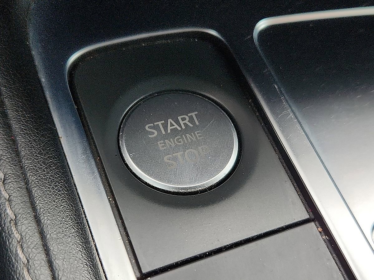 Used 2025 INFINITI QX60 Pure image 8