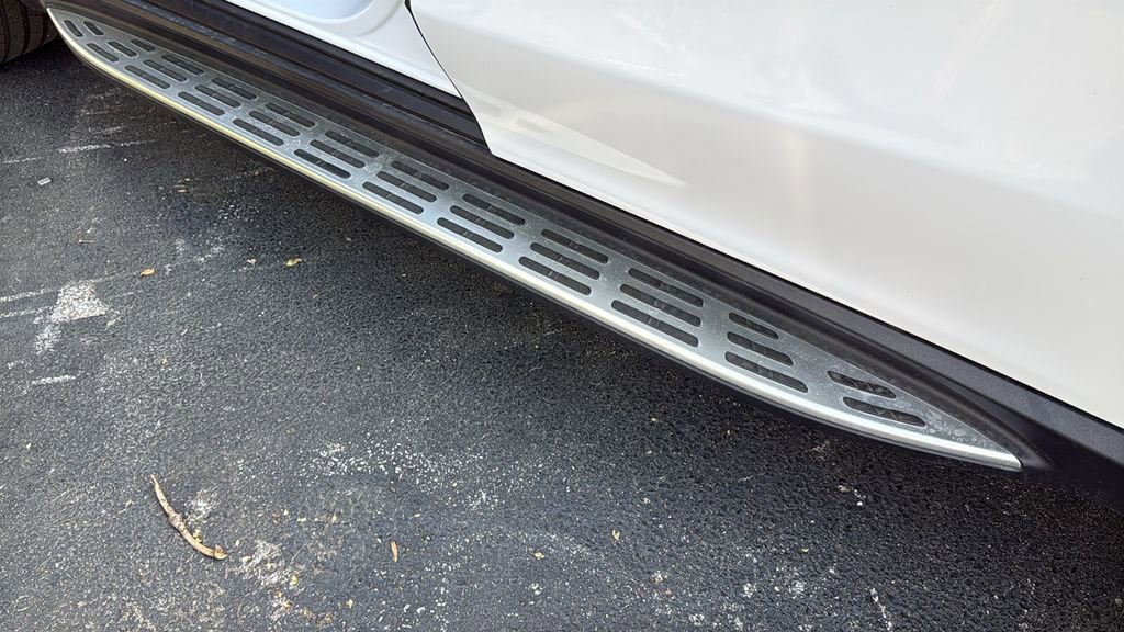 Certified 2026 Mercedes-Benz GLE 450e 4MATIC image 28