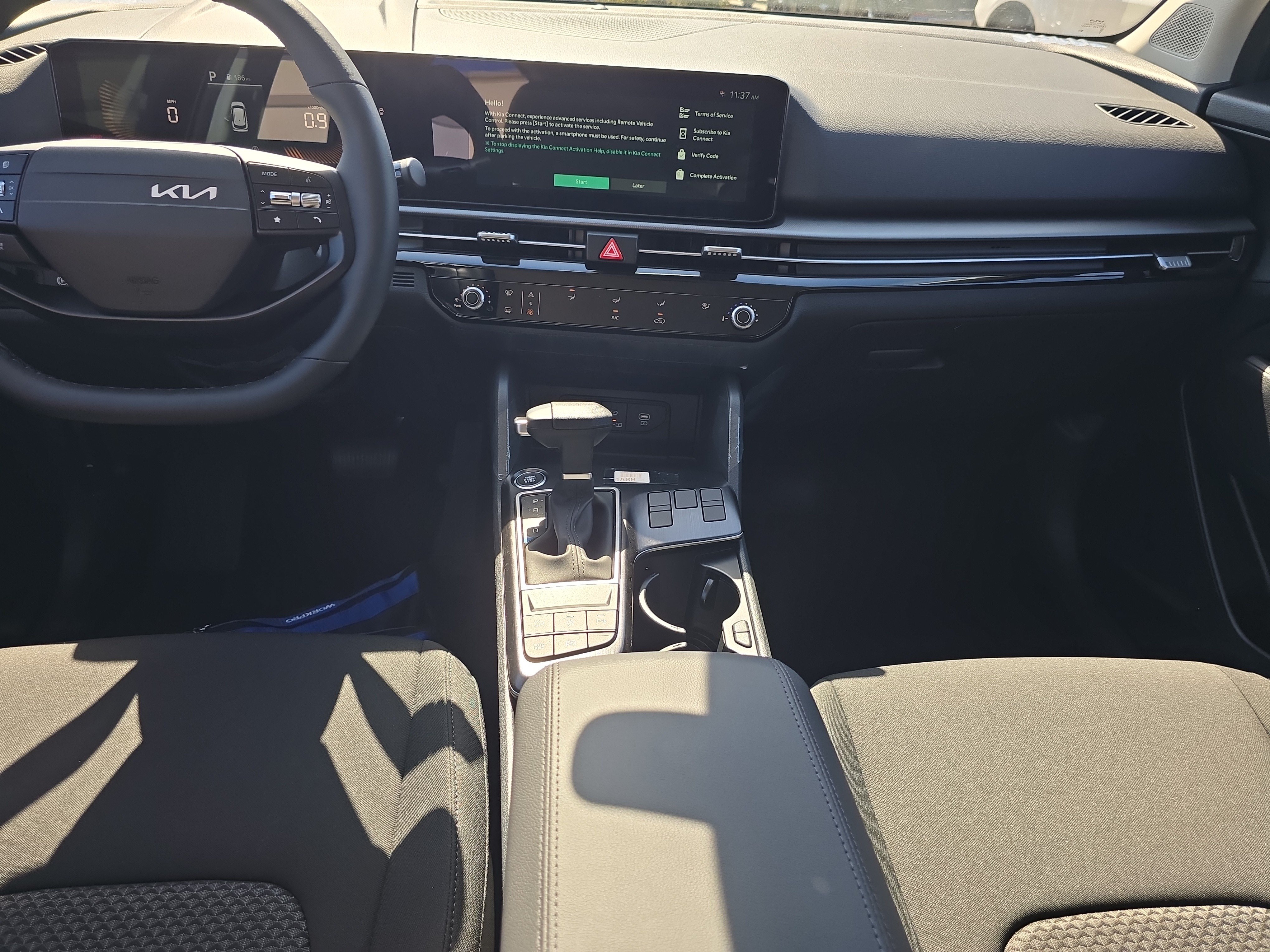 New 2027 Kia Sportage LX FWD image 14