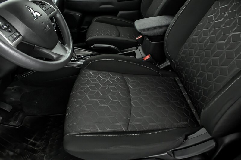 Used 2022 Mitsubishi Outlander Sport ES AWD/4WD image 15