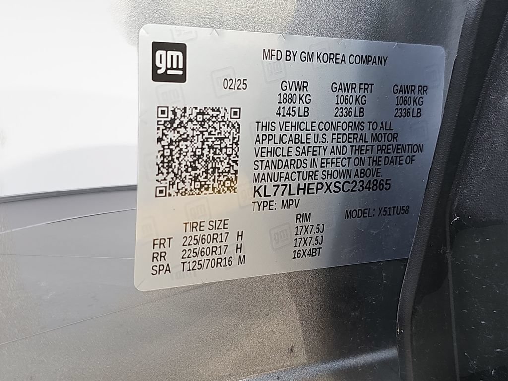 Used 2025 Chevrolet Trax LT w/ LT Convenience Package FWD image 34