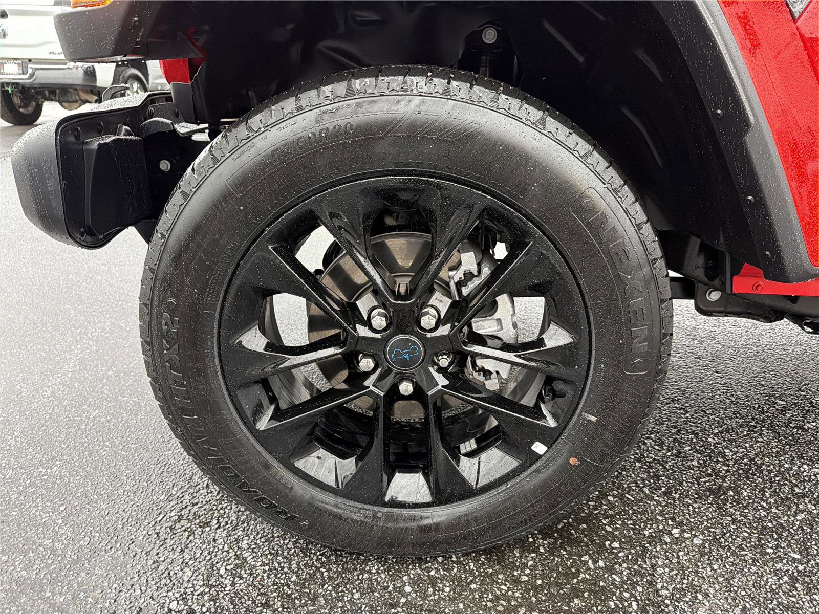 Used 2025 Jeep Wrangler Sahara w/ Safety Group image 12