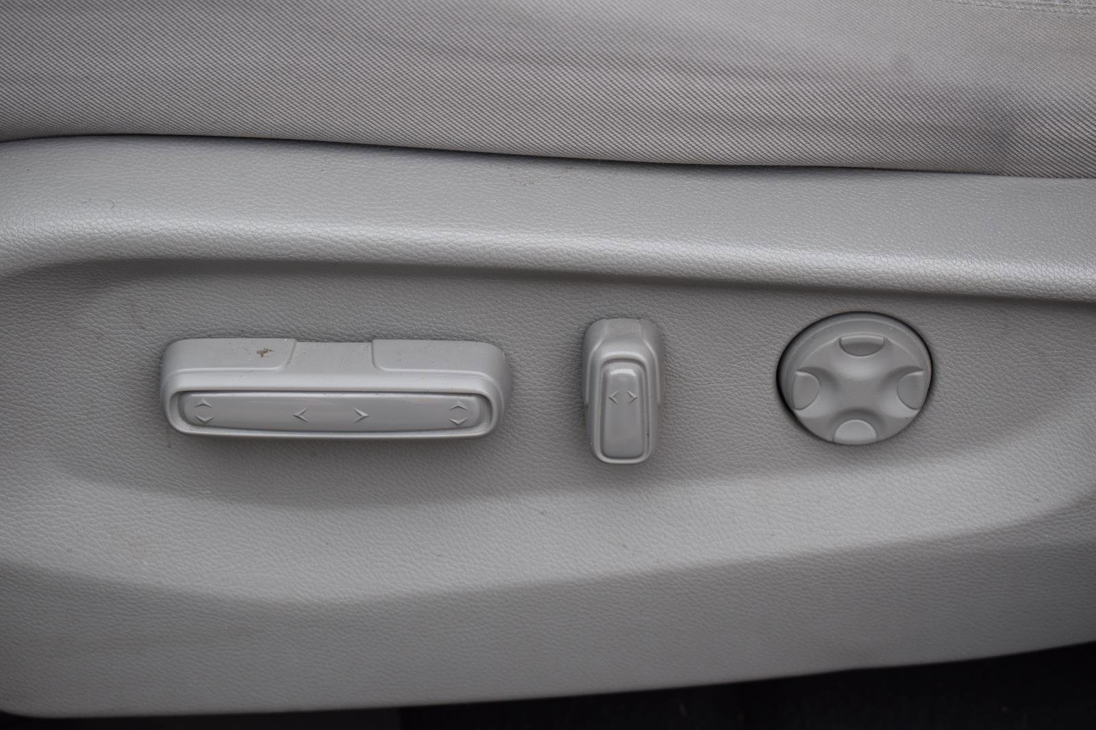 Used 2019 Honda Odyssey EX image 19