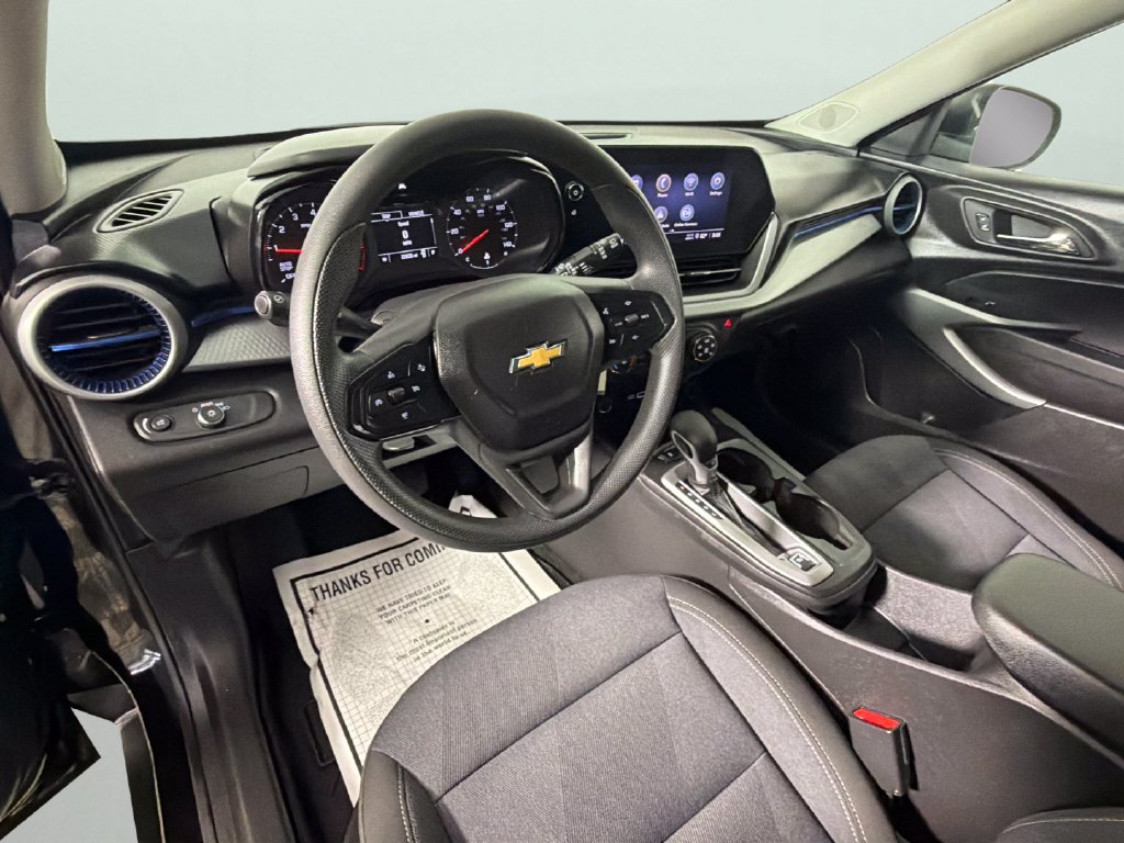 Certified 2024 Chevrolet Trax LS FWD image 19