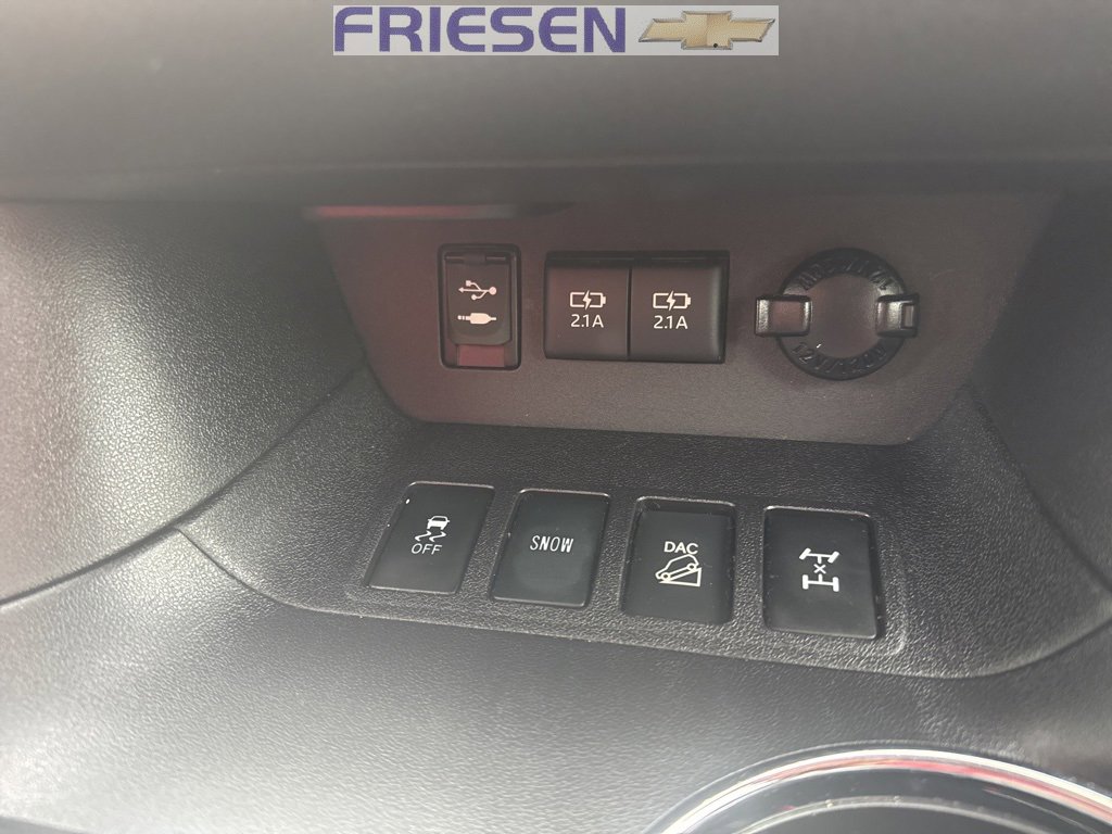 Used 2018 Toyota Highlander Limited w/ Protection Package #3 image 21