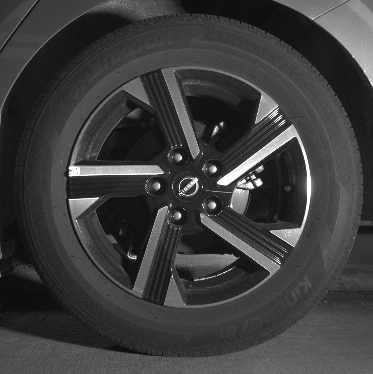 Used 2025 Nissan Sentra SV image 14