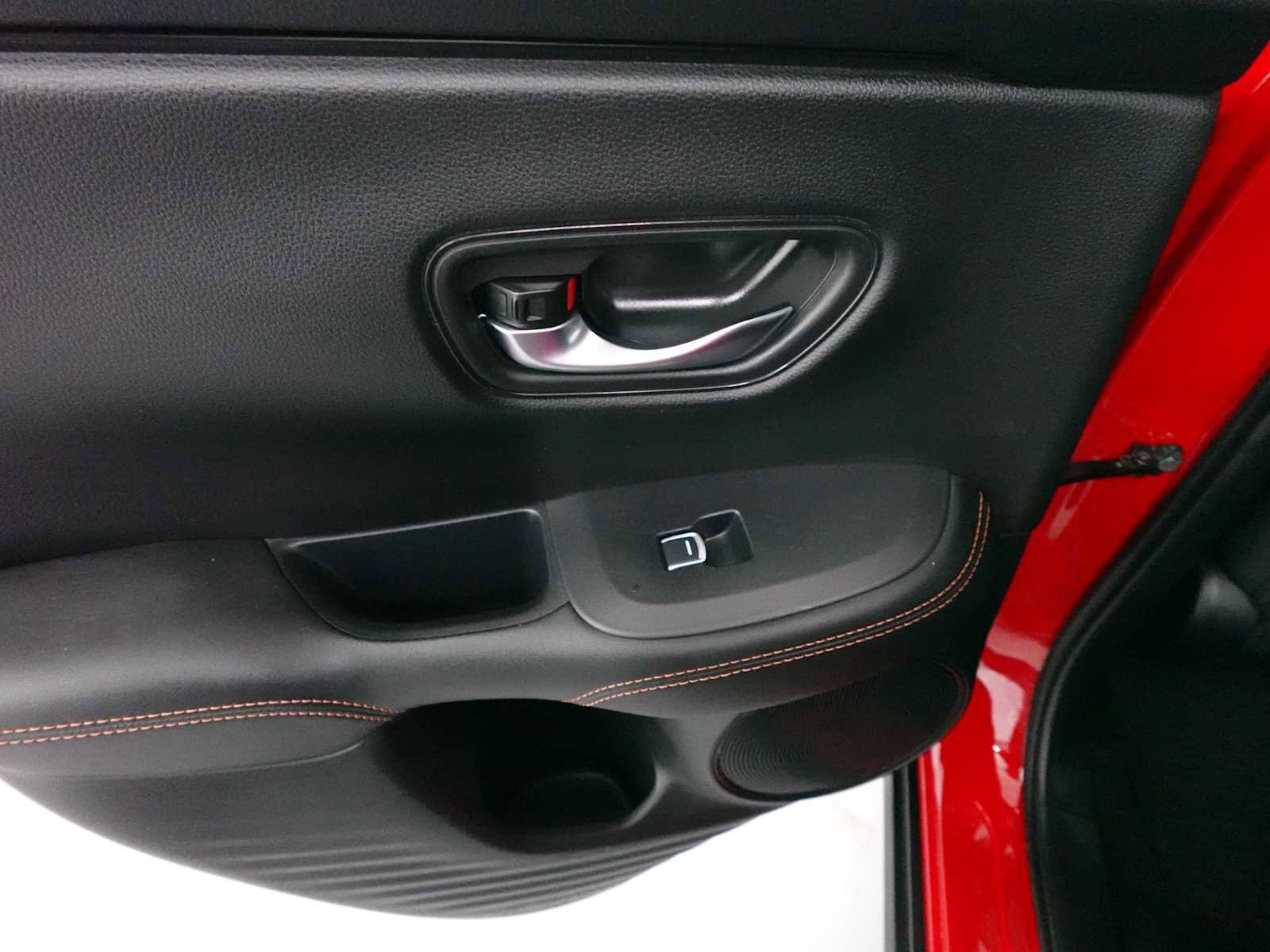 Used 2024 Honda HR-V Sport image 25