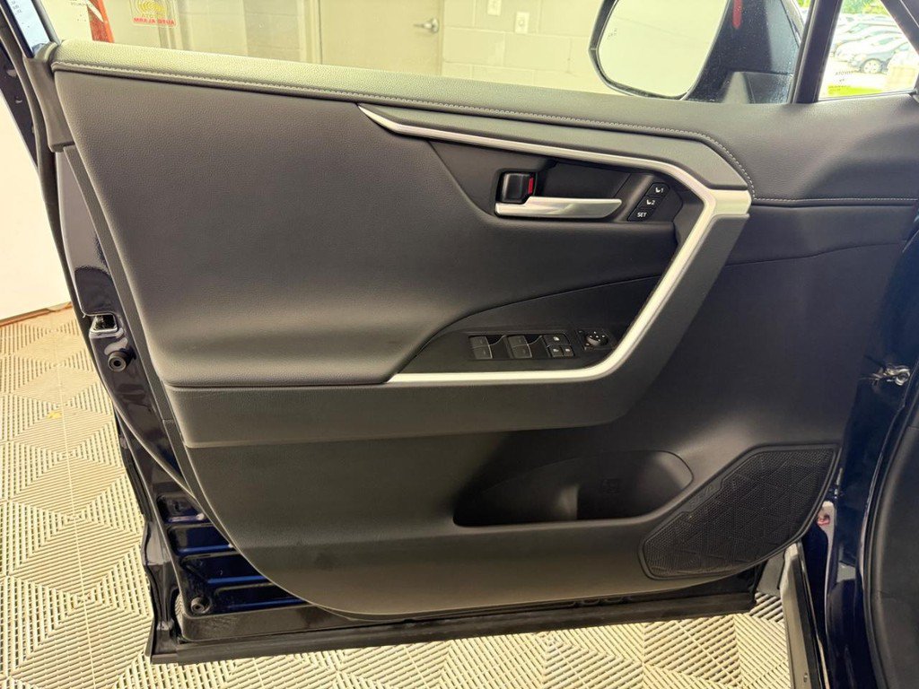 Used 2023 Toyota RAV4 Limited AWD/4WD image 19