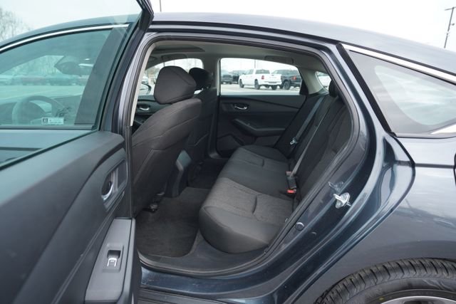 Used 2023 Honda Accord EX image 16